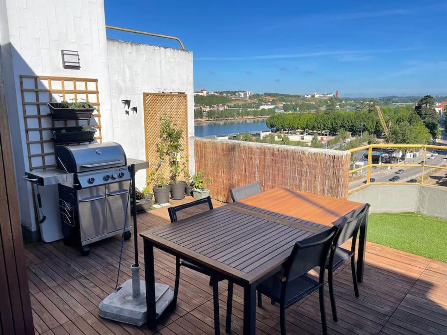 Penthouse Terraco De Coimbra Apartment Exterior photo
